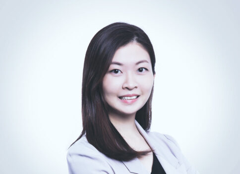 Elaine Chow - Director at Waystone in Hong Kong