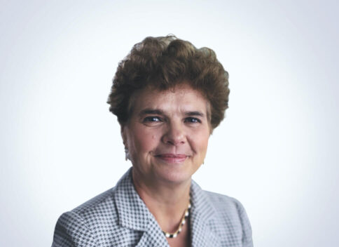 Liliana Solomon - Chief Financial Officer at Waystone in United Kingdom