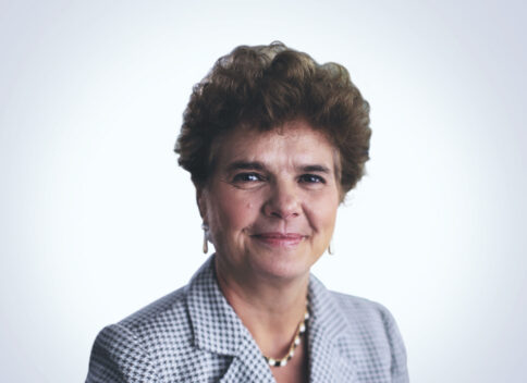 Liliana Solomon - Chief Financial Officer at Waystone in United Kingdom